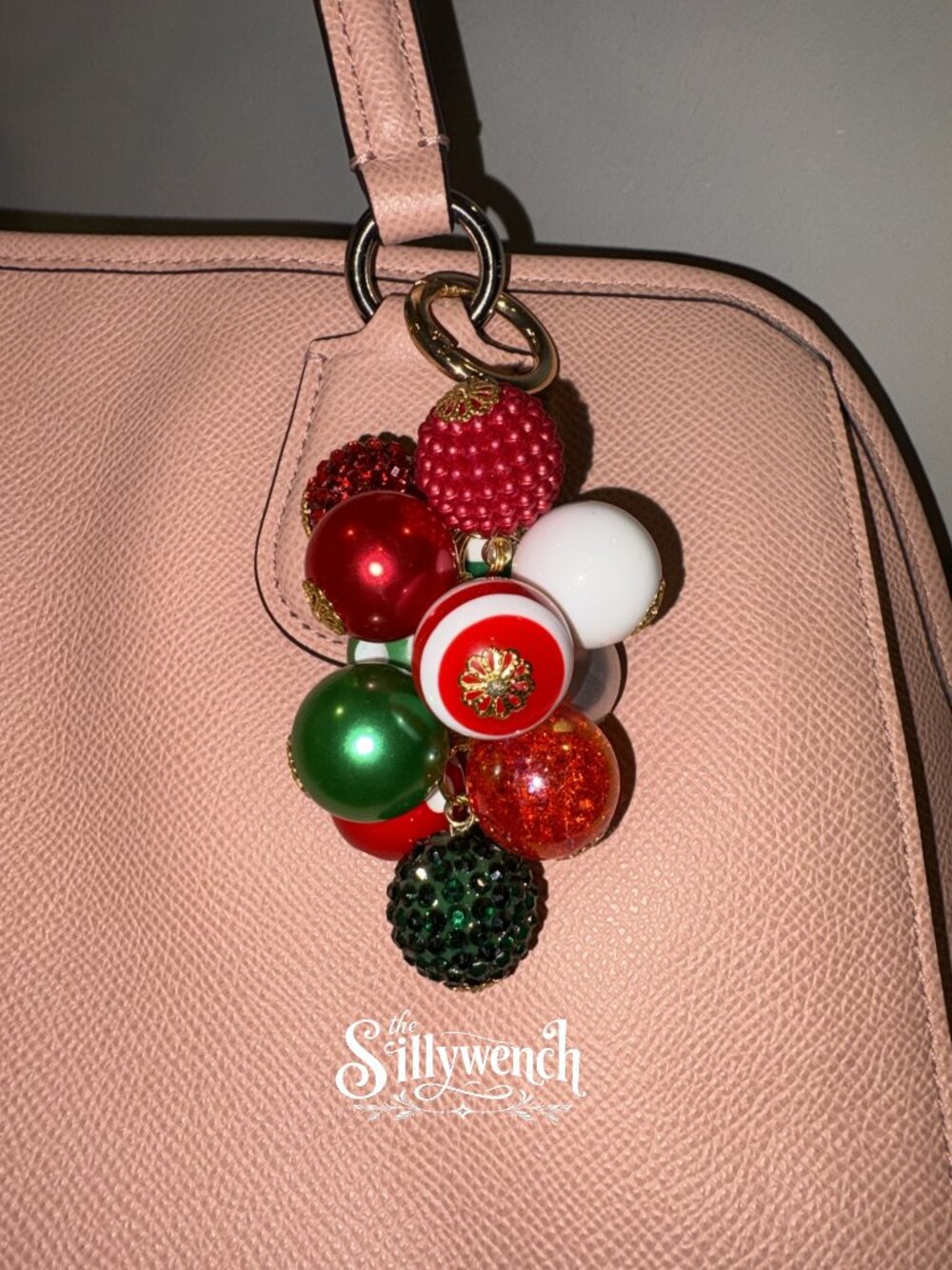 Mistletoe Magic Purse/Bag Charm, gold-toned - Picture 5 of 6